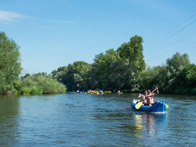 Splav Vahu z Nového mesta do Piešťan